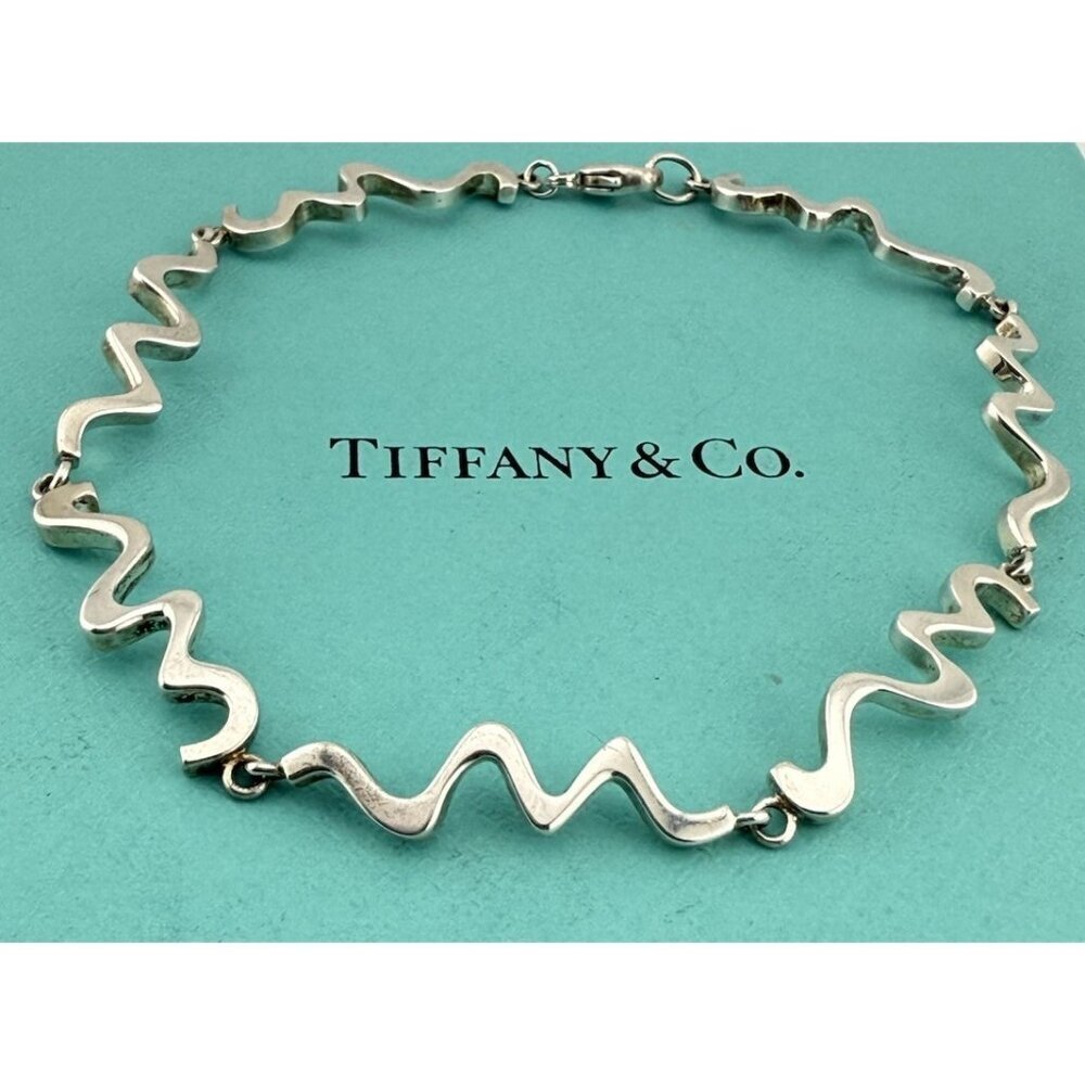 Tiffany & Co. Frank Gehry Equus Link Bracelet Sterling Silver Sculptural Design